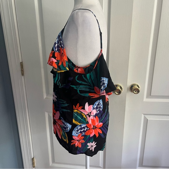 Old Navy Women’s Tropical Off Shoulder Tank Top - Picture 3 of 6